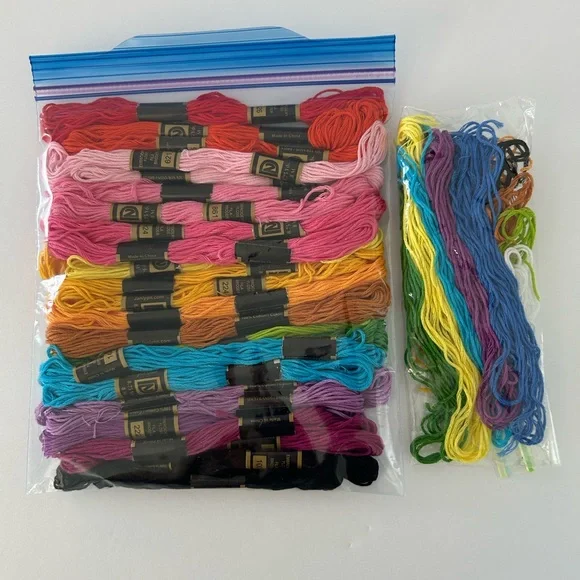 🦋 5/$25 - Assorted Janlynn Multicolor Embroidery Floss Bundle - Picture 9 of 10